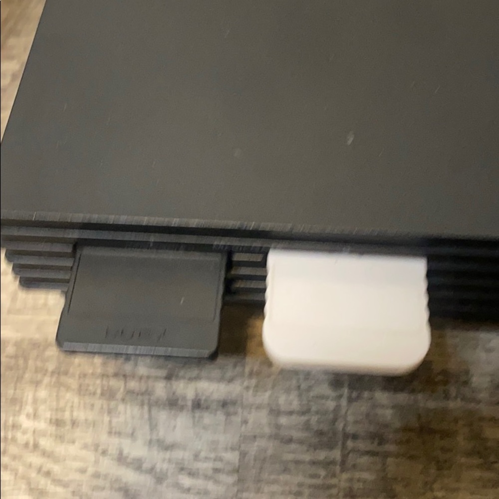 PLAYSTATION 2 BUNDLE - Picture 2 of 5